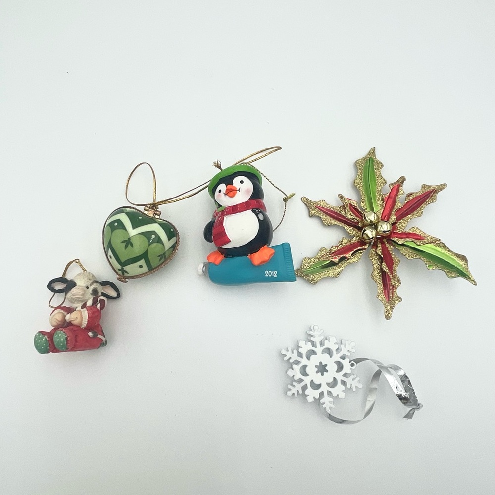 Set of 5 Holiday Christmas Ornaments Decor